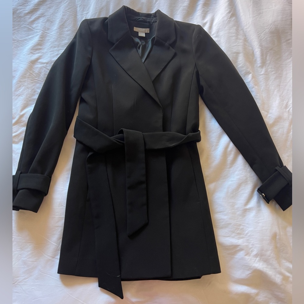 H&M cropped trench (skirt length) size 2 black